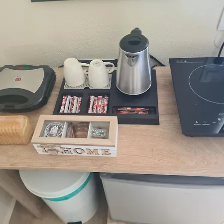 Ionian Boutique - Corfu Seaside Getaways شقة فندقية آغيوس غيوريوس